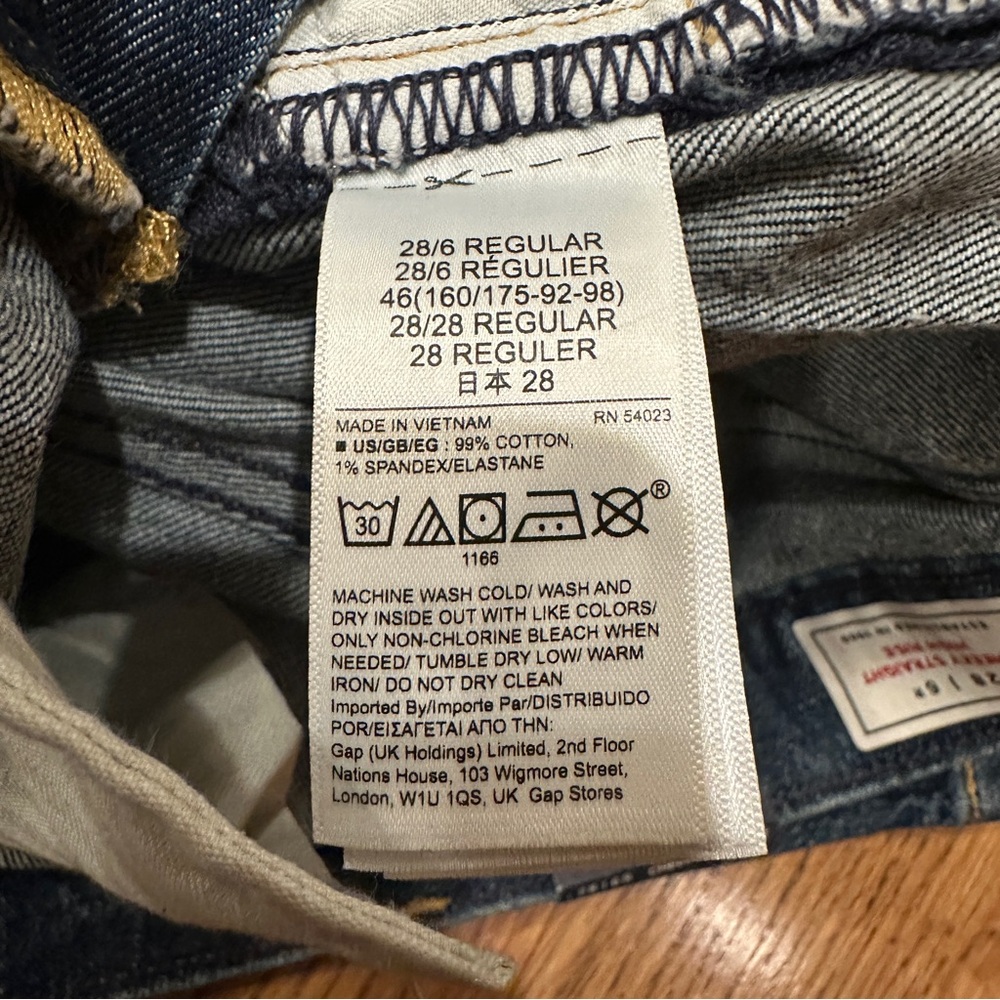 GAP BRAND NEW Women’s Dark Blue Cheeky Straight High Rise Jeans - Picture 6 of 10